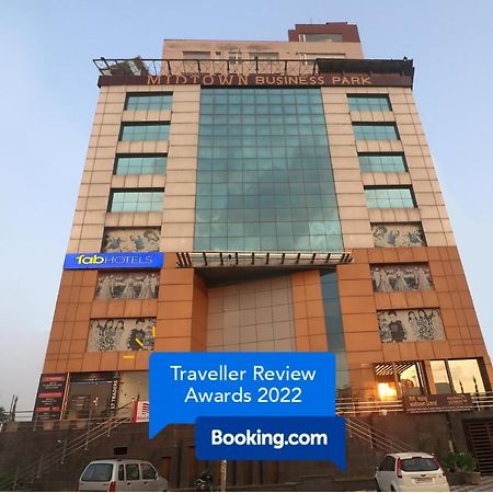 Fabhotel Mid Town Grand Panchkula Exteriér fotografie