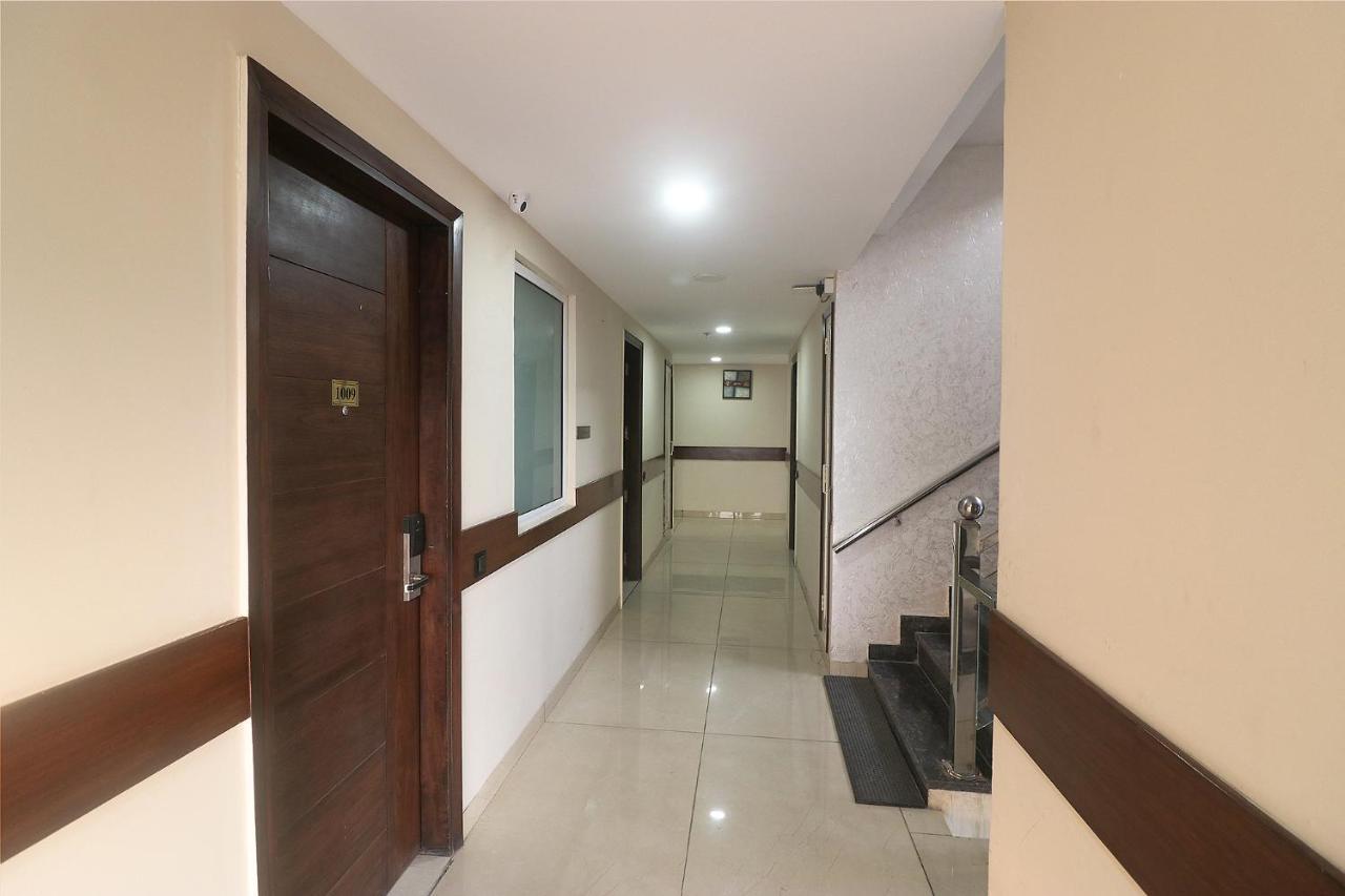 Fabhotel Mid Town Grand Panchkula Exteriér fotografie